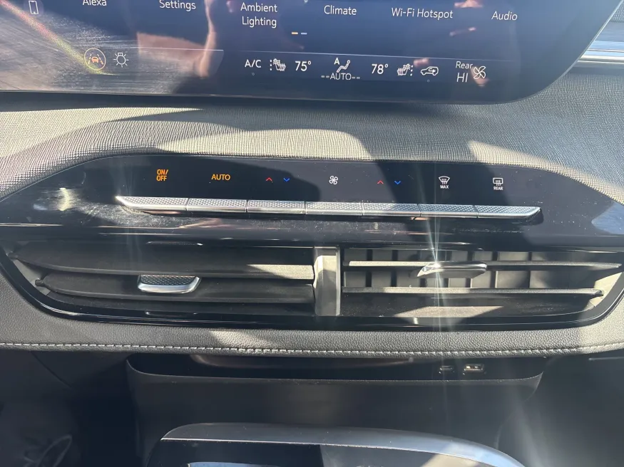 2025 Buick Enclave Preferred | Photo 20 of 24