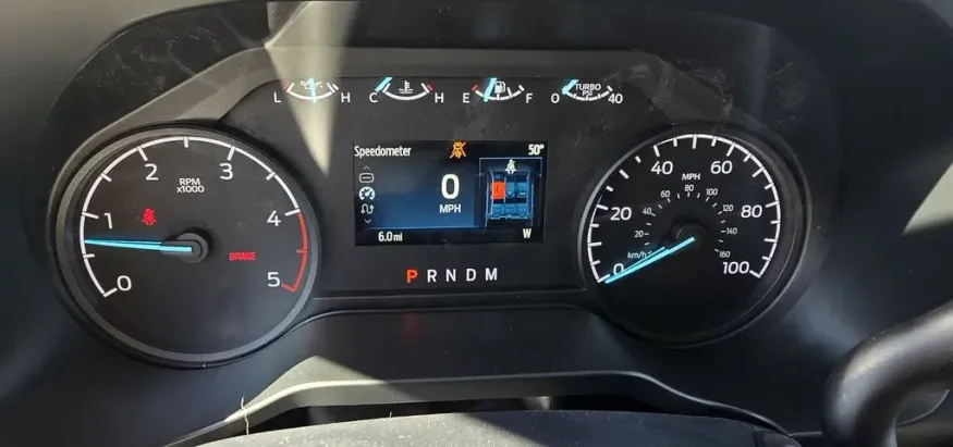 2026 Ford Super Duty F-350 | Photo 16 of 27