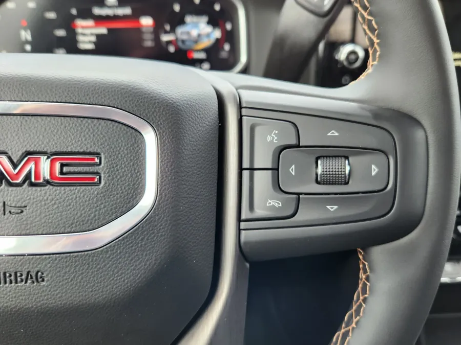 2026 GMC Sierra 2500HD AT4 | Photo 20 of 27