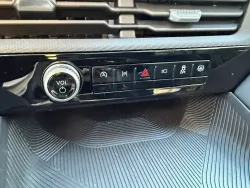 2026 Ford Explorer | Thumbnail Photo 23 of 32