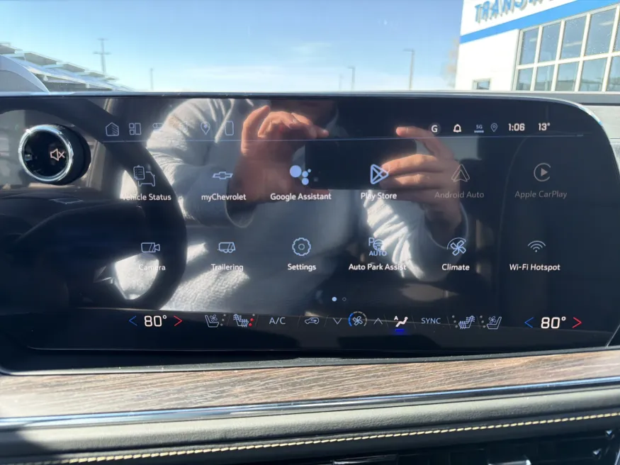 2026 Chevrolet Suburban Premier | Photo 20 of 26