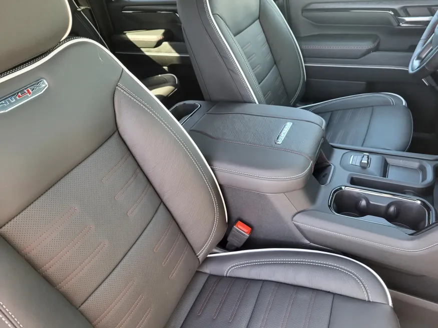 2026 GMC Sierra 2500HD AT4X | Photo 12 of 25