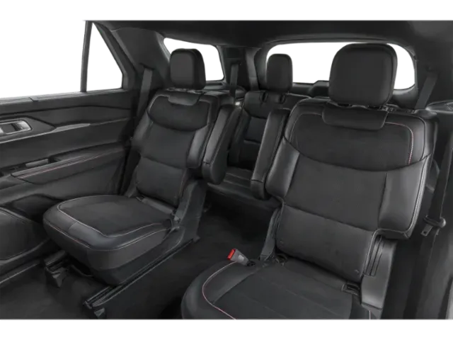 2026 Ford Explorer | Photo 9 of 13