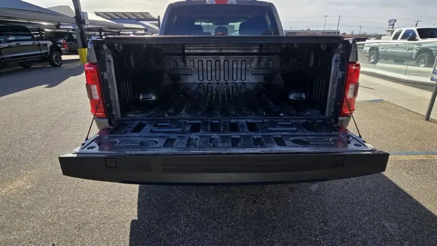 2023 Ford F-150 | Photo 9 of 28