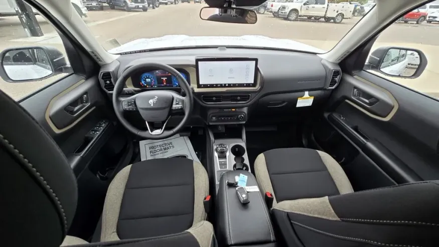 2025 Ford Bronco Sport | Photo 24 of 28