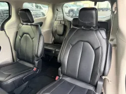 2024 Chrysler Pacifica | Thumbnail Photo 15 of 24