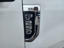 2022 Ford Super Duty F-250 SRW | Thumbnail Photo 9 of 25