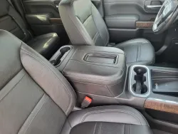 2020 GMC Sierra 2500HD Denali | Thumbnail Photo 12 of 25