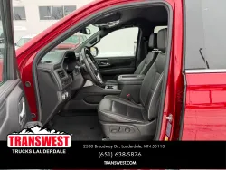 2024 GMC Yukon XL SLT | Thumbnail Photo 10 of 22