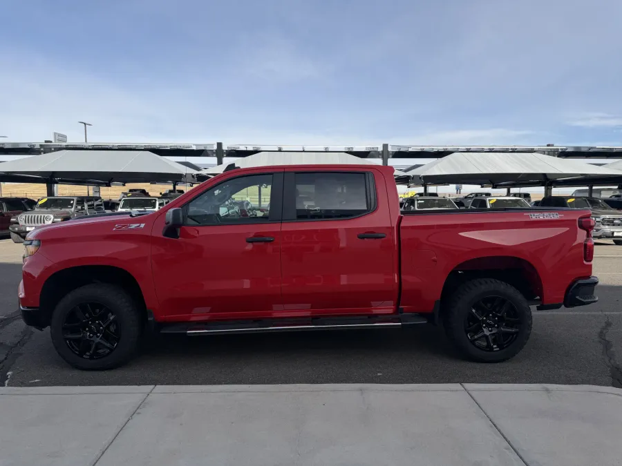 2024 Chevrolet Silverado 1500 Custom Trail Boss | Photo 4 of 21