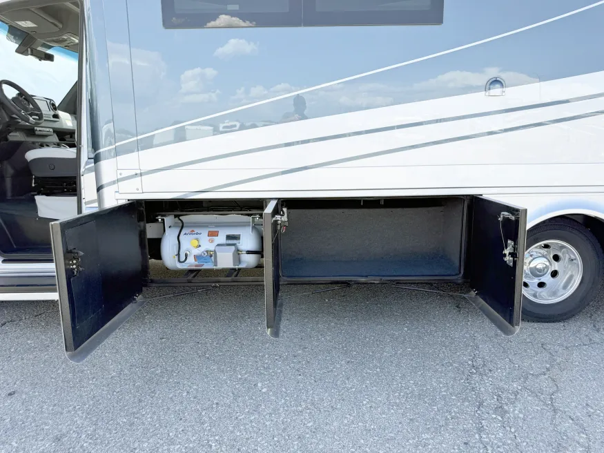 2026 Newmar Freedom Aire 2515 | Photo 23 of 23