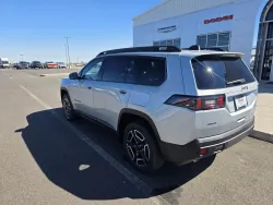 2026 Jeep Cherokee Limited | Thumbnail Photo 1 of 23