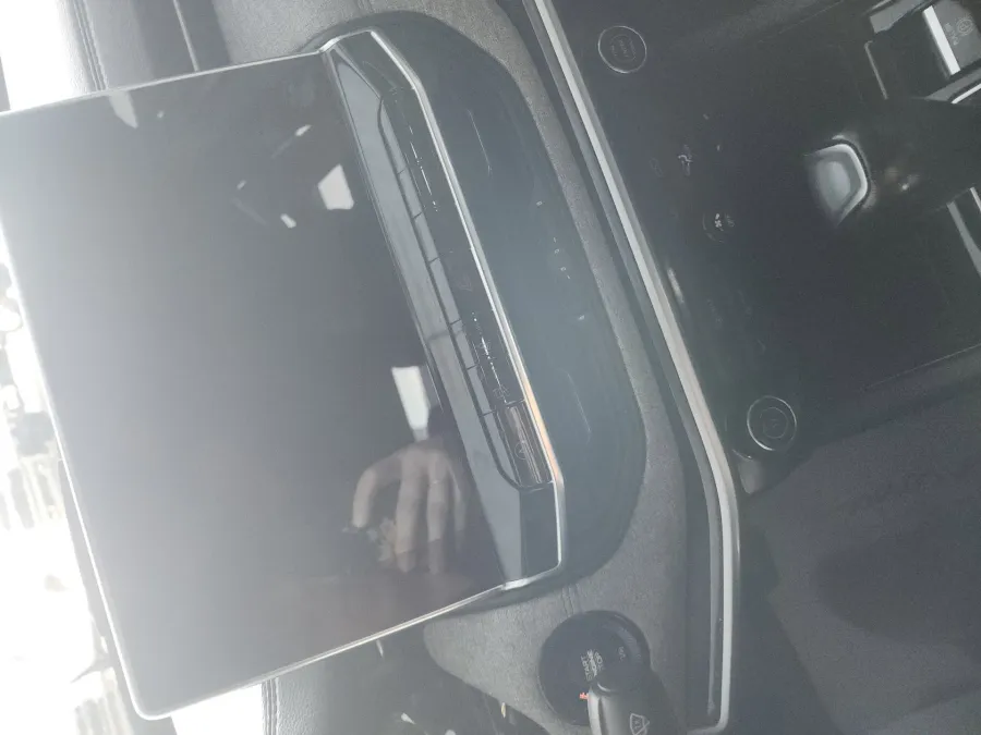 2022 Jeep Compass Latitude | Photo 19 of 22