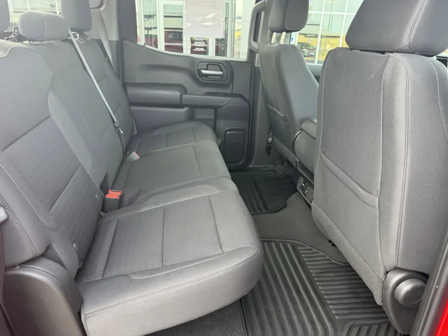 2024 Chevrolet Silverado 1500 Custom Trail Boss | Photo 10 of 21