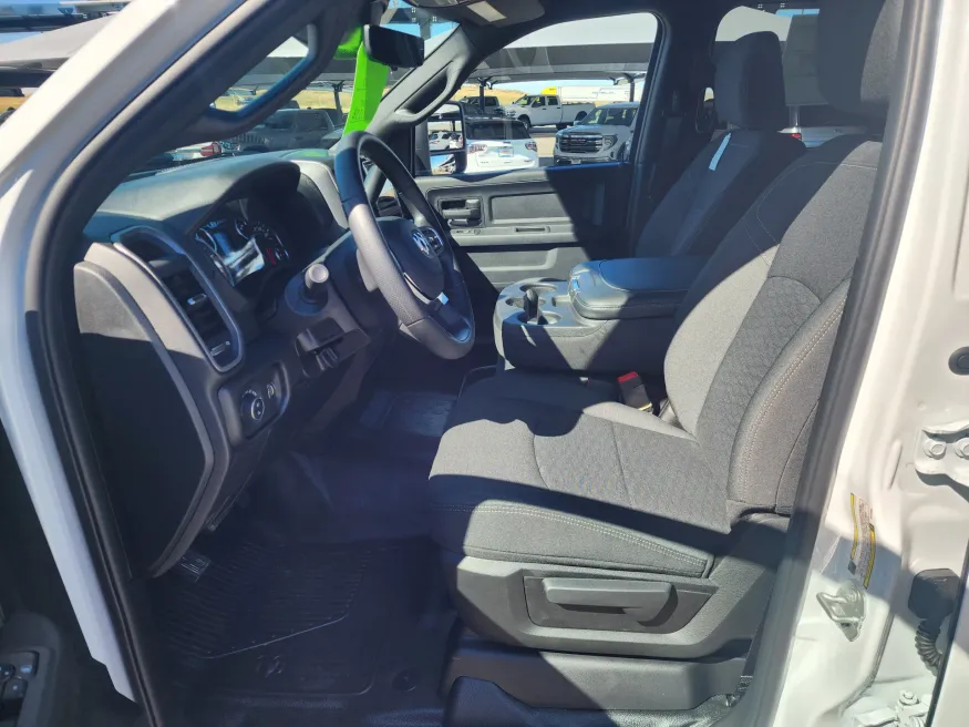 2026 RAM 5500 Tradesman | Photo 9 of 21