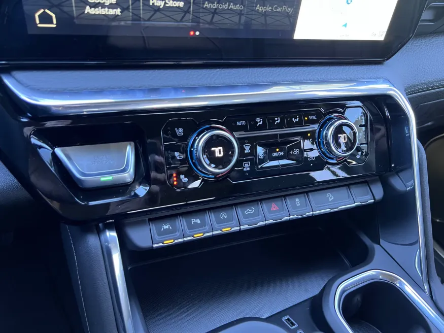 2026 GMC Sierra 1500 Denali | Photo 26 of 30