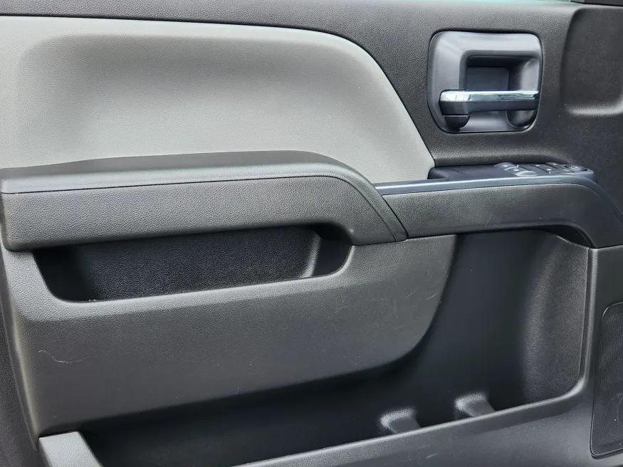 2023 Chevrolet Silverado MD Work Truck | Photo 5 of 27