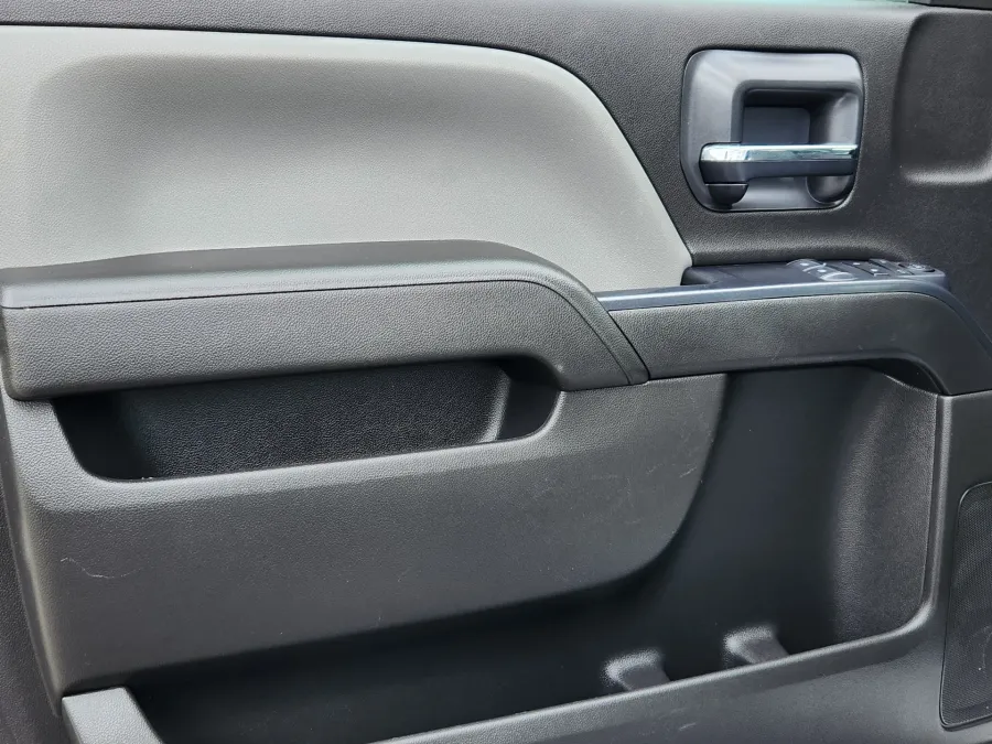 2023 Chevrolet Silverado MD Work Truck | Photo 5 of 27