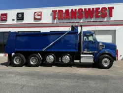 2023 Freightliner 122SD | Thumbnail Photo 7 of 18