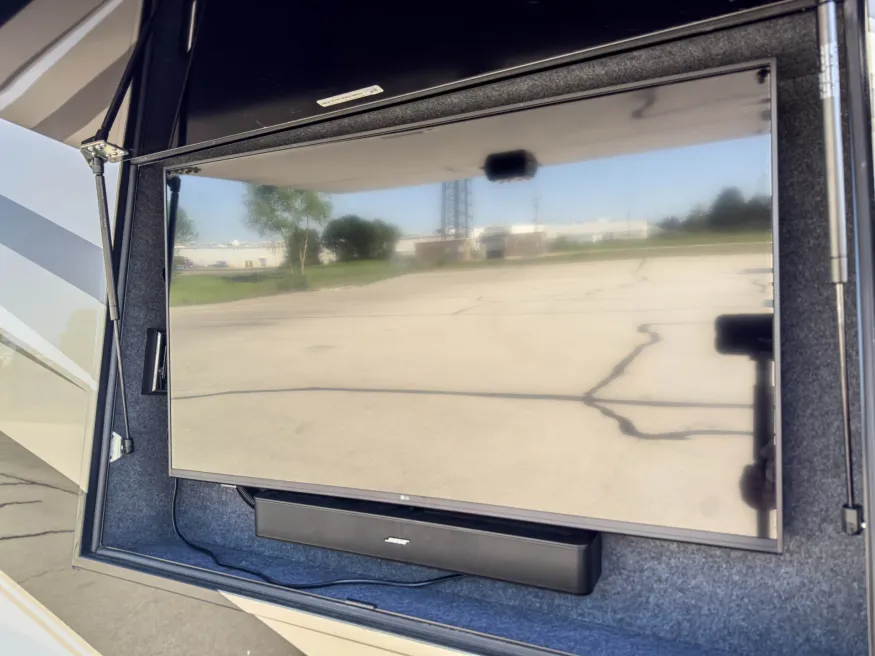 2021 Newmar Ventana 3412 | Photo 34 of 39