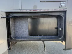 2013 Tiffin Phaeton 36QSH | Thumbnail Photo 33 of 39