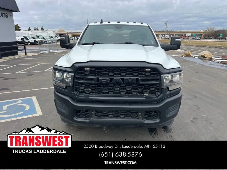 2024 RAM 3500 Tradesman | Photo 13 of 20