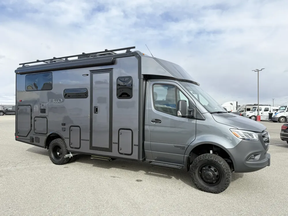 2026 Winnebago EKKO 23B