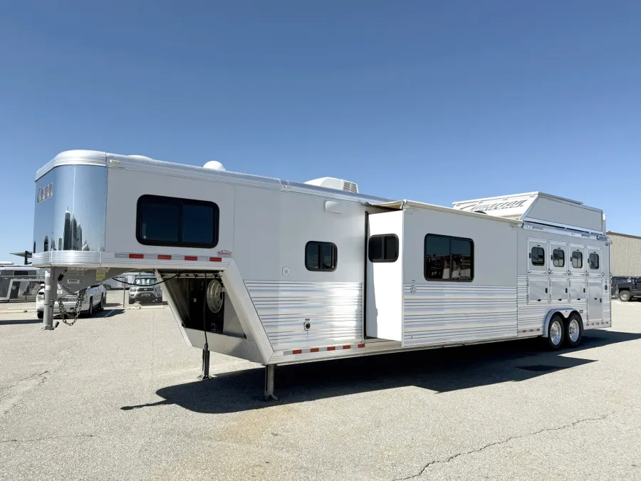 2017 Cimarron Norstar 4HLQ LQ | Photo 26 of 30