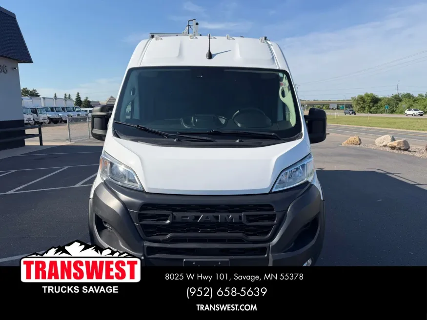 2023 RAM ProMaster 2500 High Roof | Photo 7 of 24