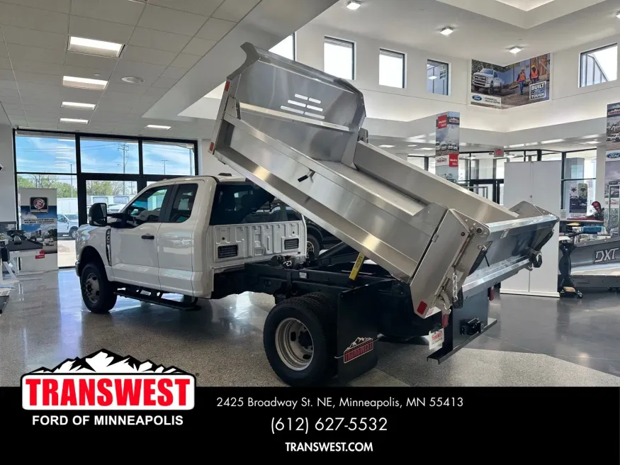 2026 Ford Super Duty F-350 XL | Photo 4 of 12