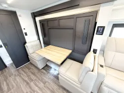 2026 Newmar Freedom Aire 2515 | Thumbnail Photo 12 of 23