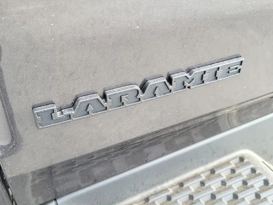 2025 RAM 1500 Laramie | Photo 7 of 26