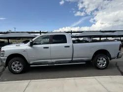 2025 RAM 3500 Big Horn | Thumbnail Photo 4 of 14