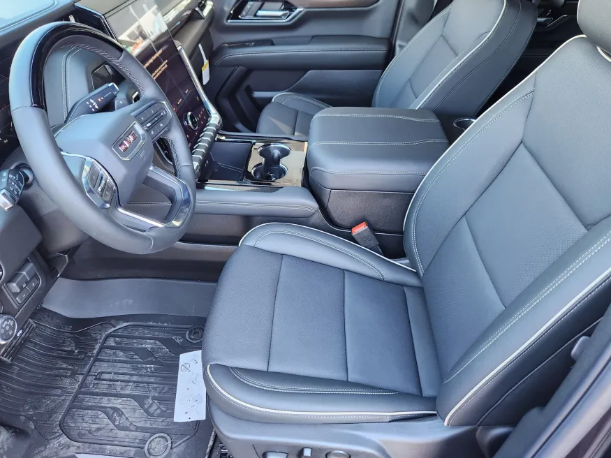 2026 GMC Yukon Elevation | Photo 6 of 25