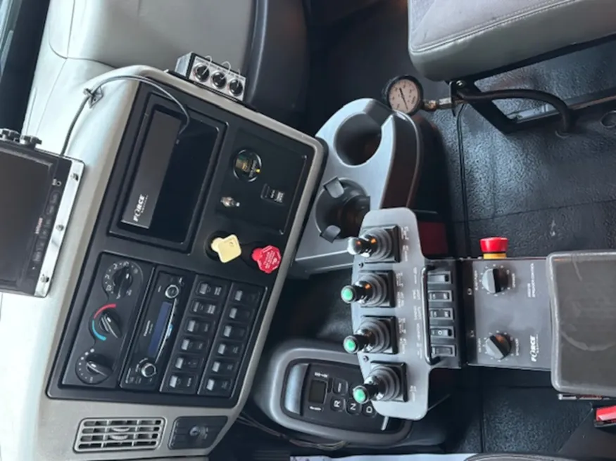 2012 International 7600 | Photo 10 of 14