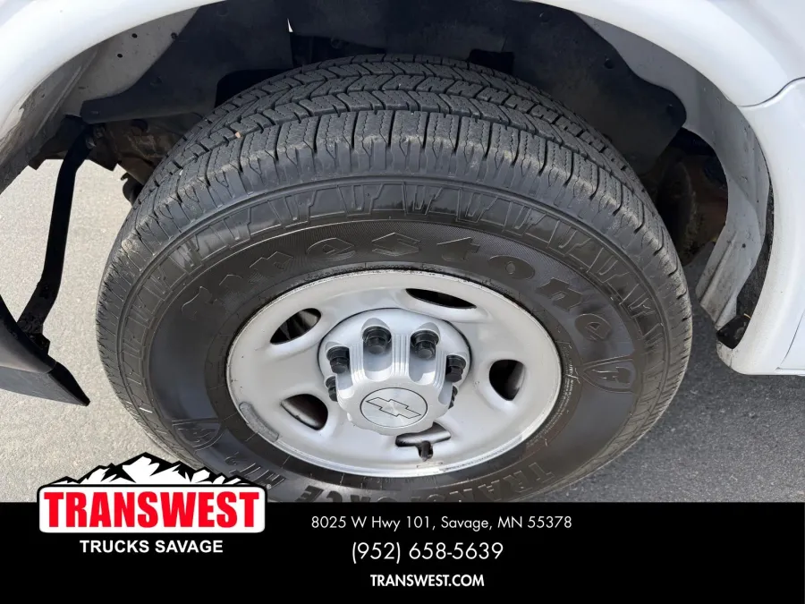 2018 Chevrolet Express 3500 Work Van | Photo 3 of 19