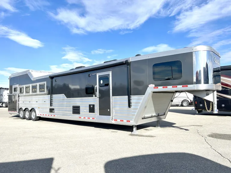 2024 Cimarron Norstar 5HLQ