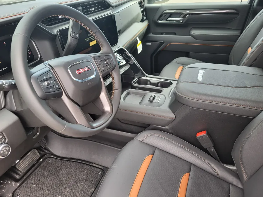 2026 GMC Sierra 3500HD AT4 | Photo 11 of 26