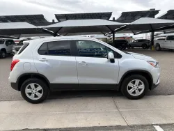 2020 Chevrolet Trax LS | Thumbnail Photo 5 of 19