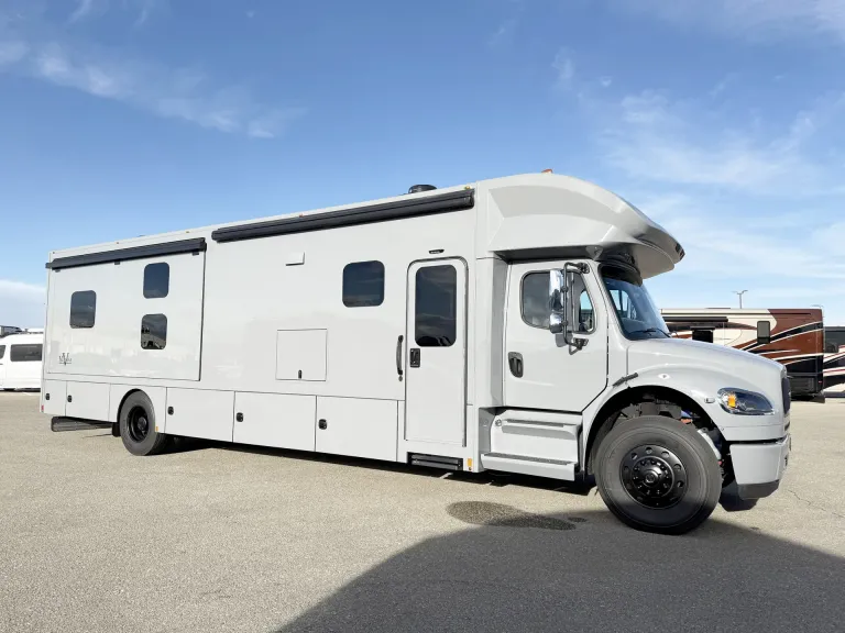 2026 Renegade Verona 40VBH