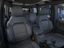 2026 Ford Bronco Badlands | Thumbnail Photo 9 of 25
