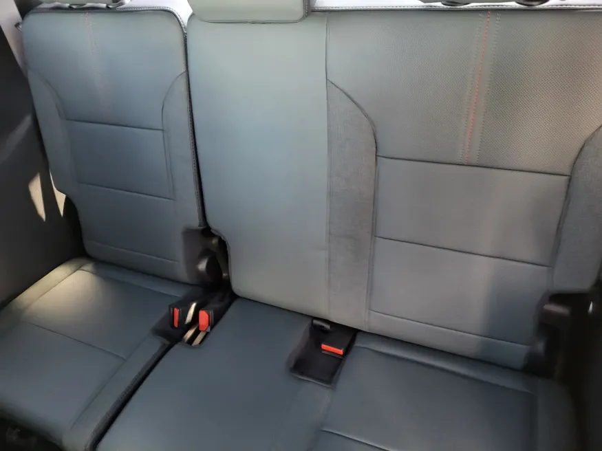 2026 GMC Acadia AT4 | Photo 24 of 27