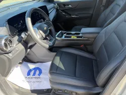2025 Chevrolet Equinox AWD LT | Thumbnail Photo 13 of 20