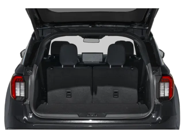 2026 Ford Explorer | Photo 7 of 13