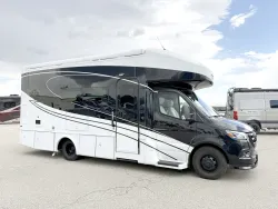 2026 Newmar Freedom Aire 2515 | Thumbnail Photo 1 of 23