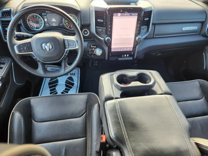2025 RAM 1500 Laramie | Photo 10 of 28