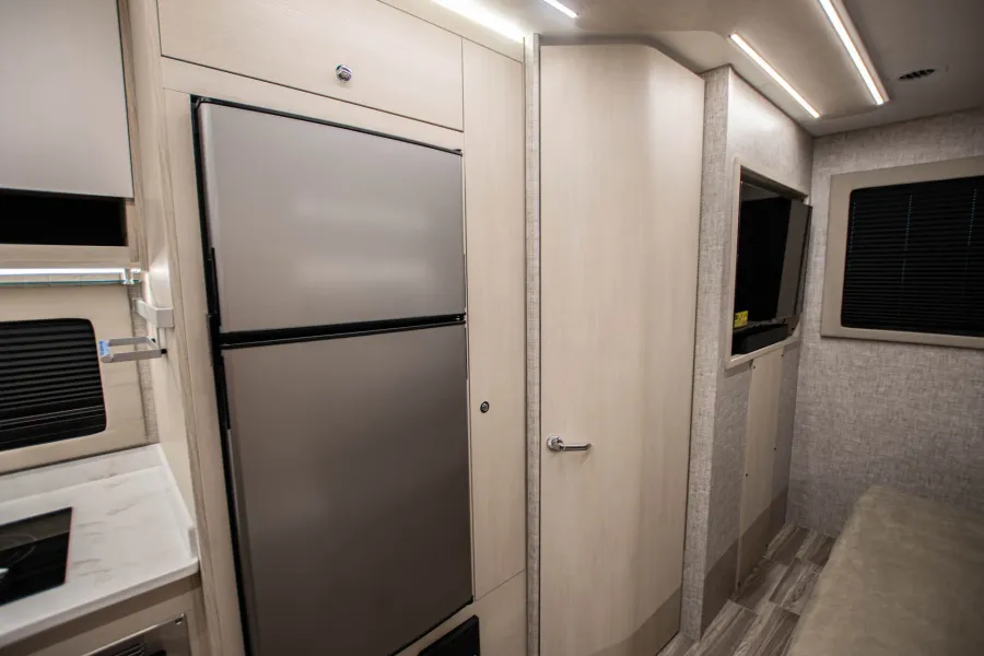 New 2026 Tiffin Wayfarer 25XPW in Belton, MO - Class C RV