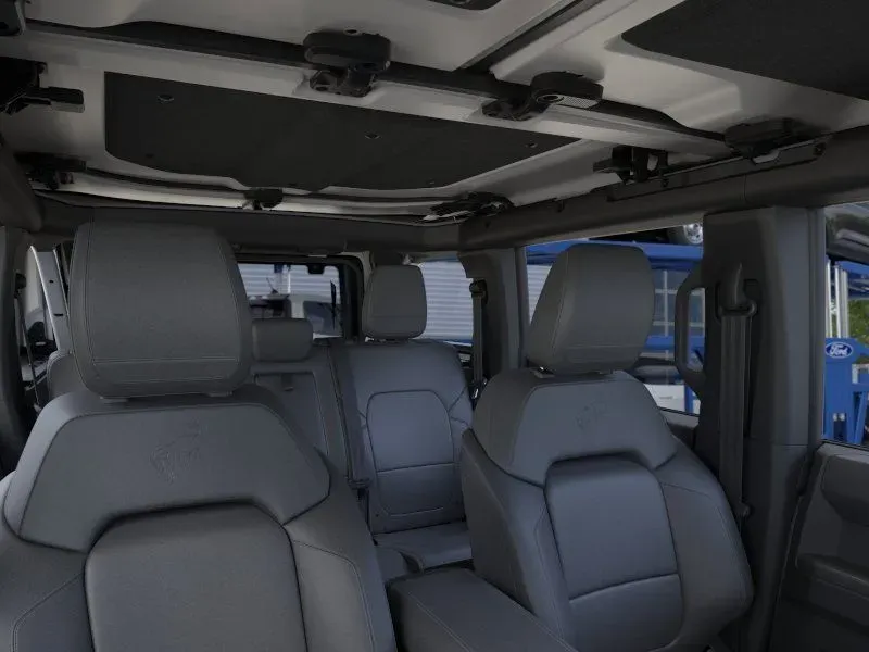 2026 Ford Bronco Badlands | Photo 11 of 25