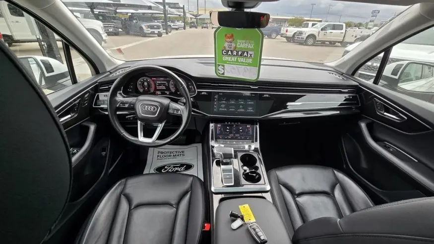 2023 Audi Q7 | Photo 29 of 34