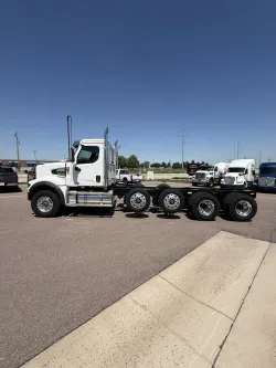 2027 Western Star 49X | Thumbnail Photo 2 of 13